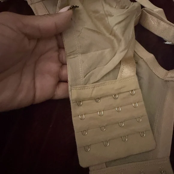 HSIA Unlined Mermaid Scale Bra - Picture 8 of 10